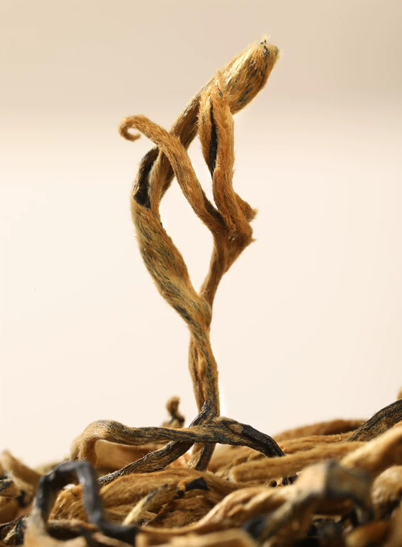 Yinghong No. 9 Black Tea 500g – Honey aroma, floral and fruity notes, and a full-bodied taste product detail